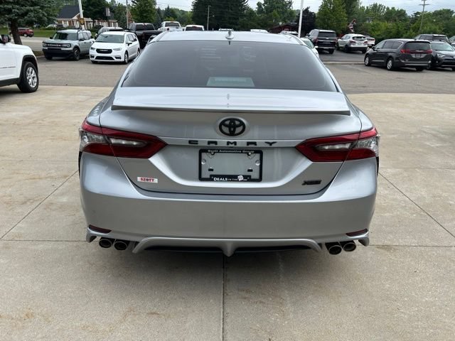 Used 2021 Toyota Camry XSE FWD image 5