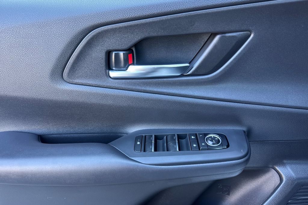 Used 2024 Toyota Prius Prime image 10