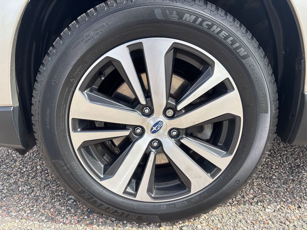 Used 2019 Subaru Outback 2.5i Limited image 22
