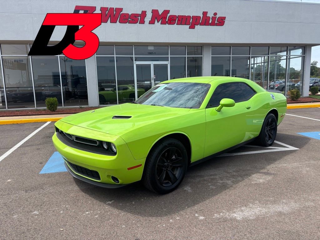 Used 2023 Dodge Challenger SXT