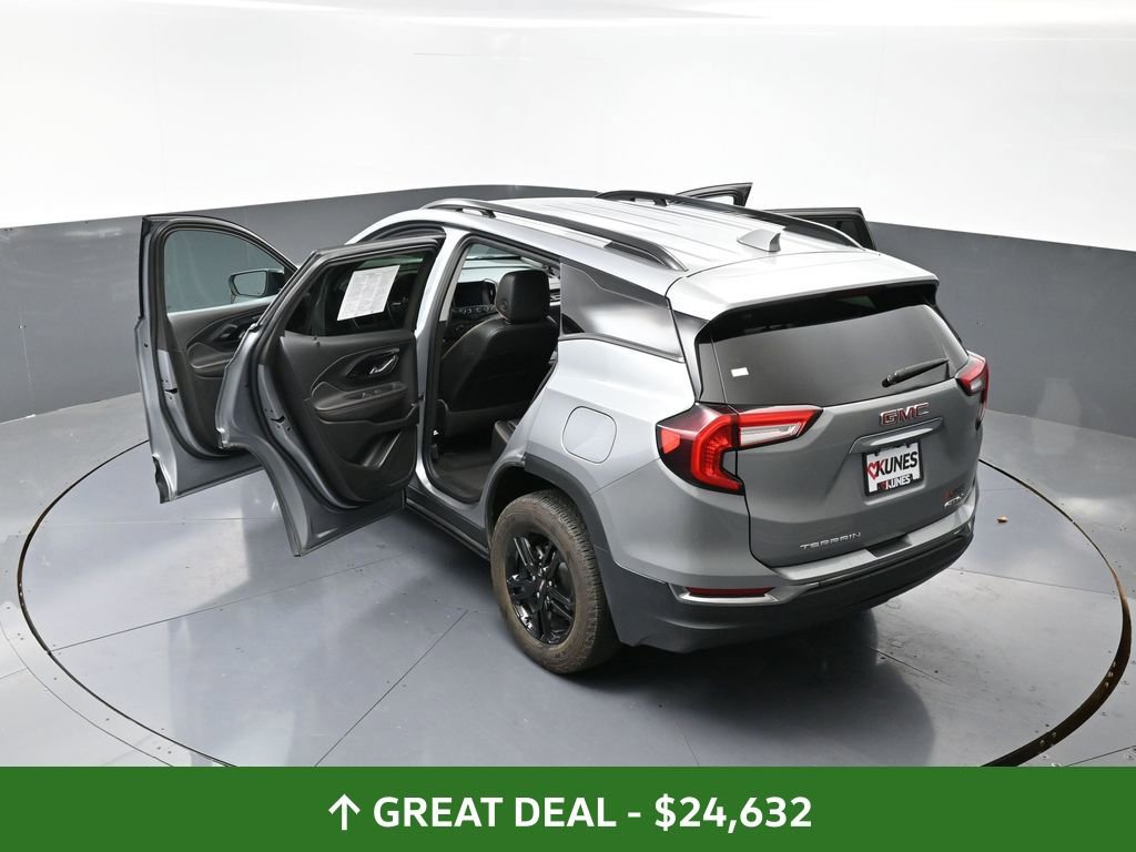 Used 2023 GMC Terrain AT4 image 63