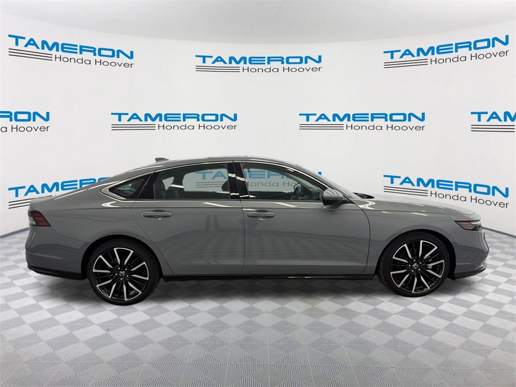 Used 2023 Honda Accord Touring image 6