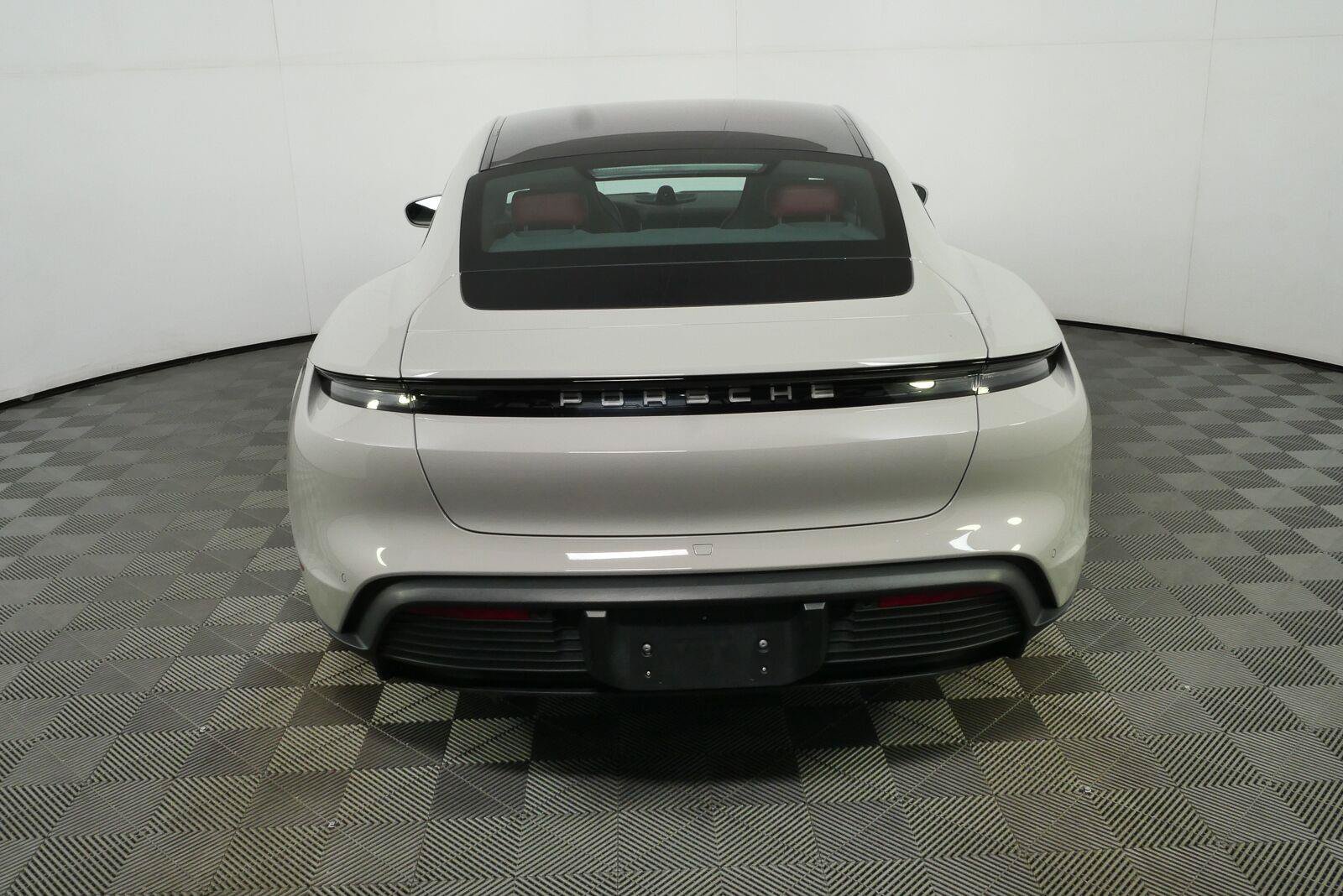 Certified 2024 Porsche Taycan RWD image 31