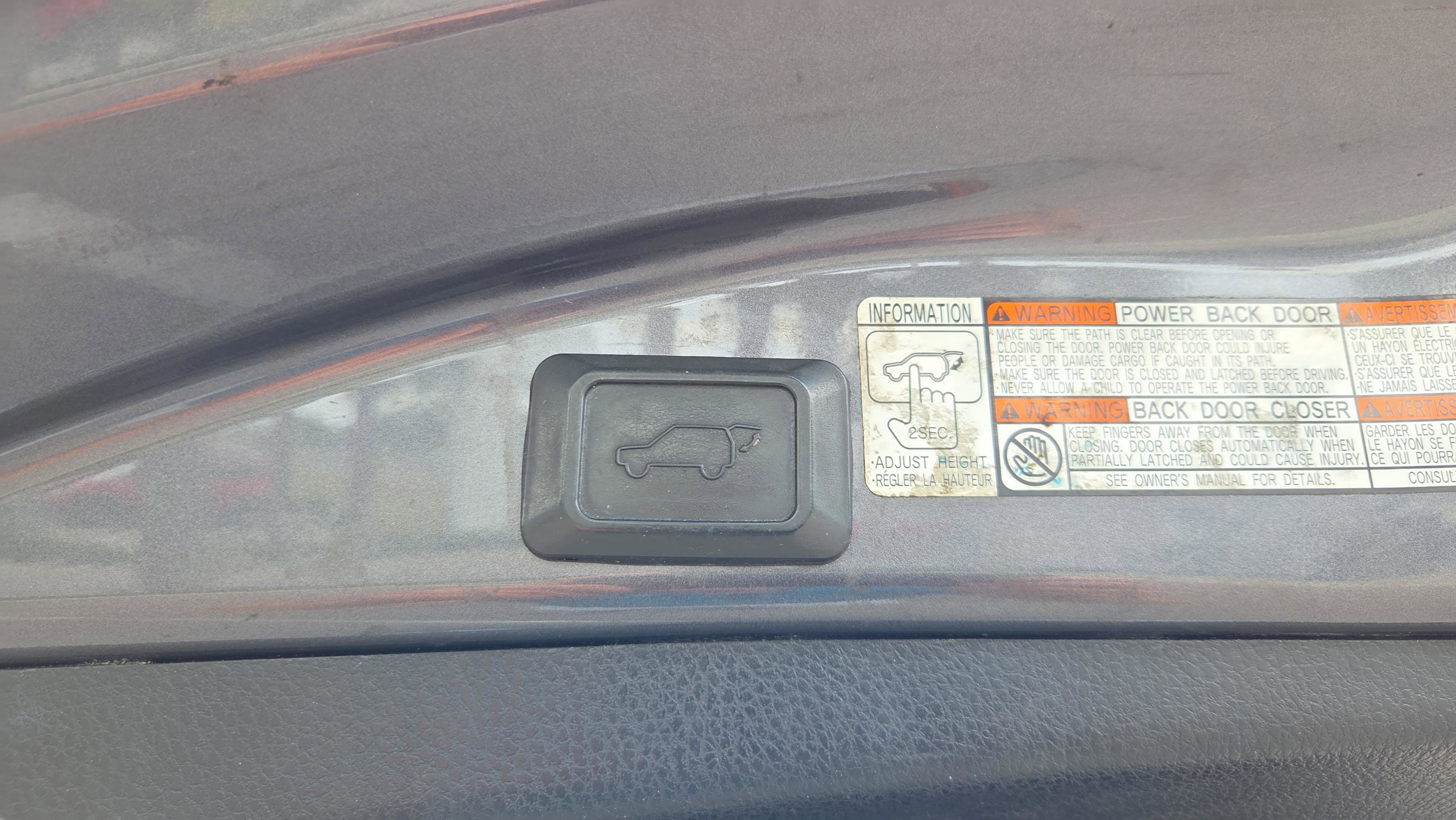 Used 2016 Toyota RAV4 XLE FWD image 28