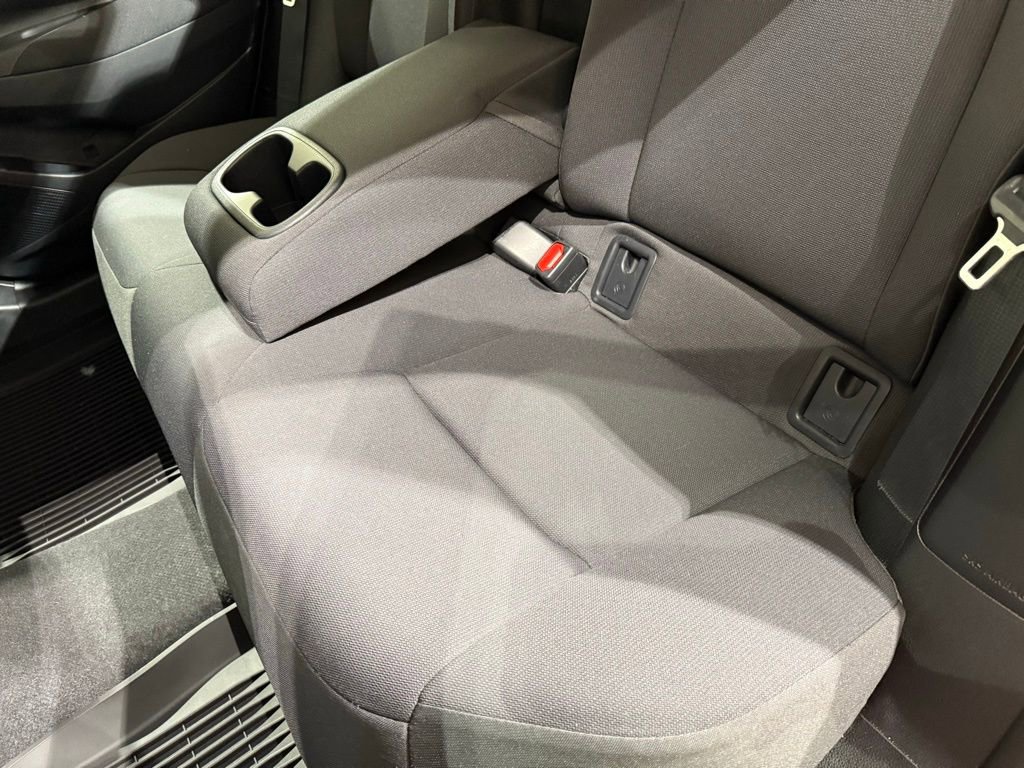 Certified 2025 Toyota Corolla LE image 18