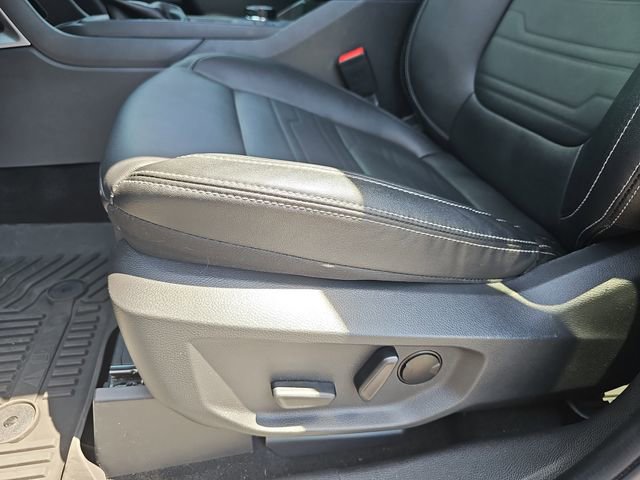 Used 2025 Ford Ranger Lariat w/ FX4 Off-Road Package image 16