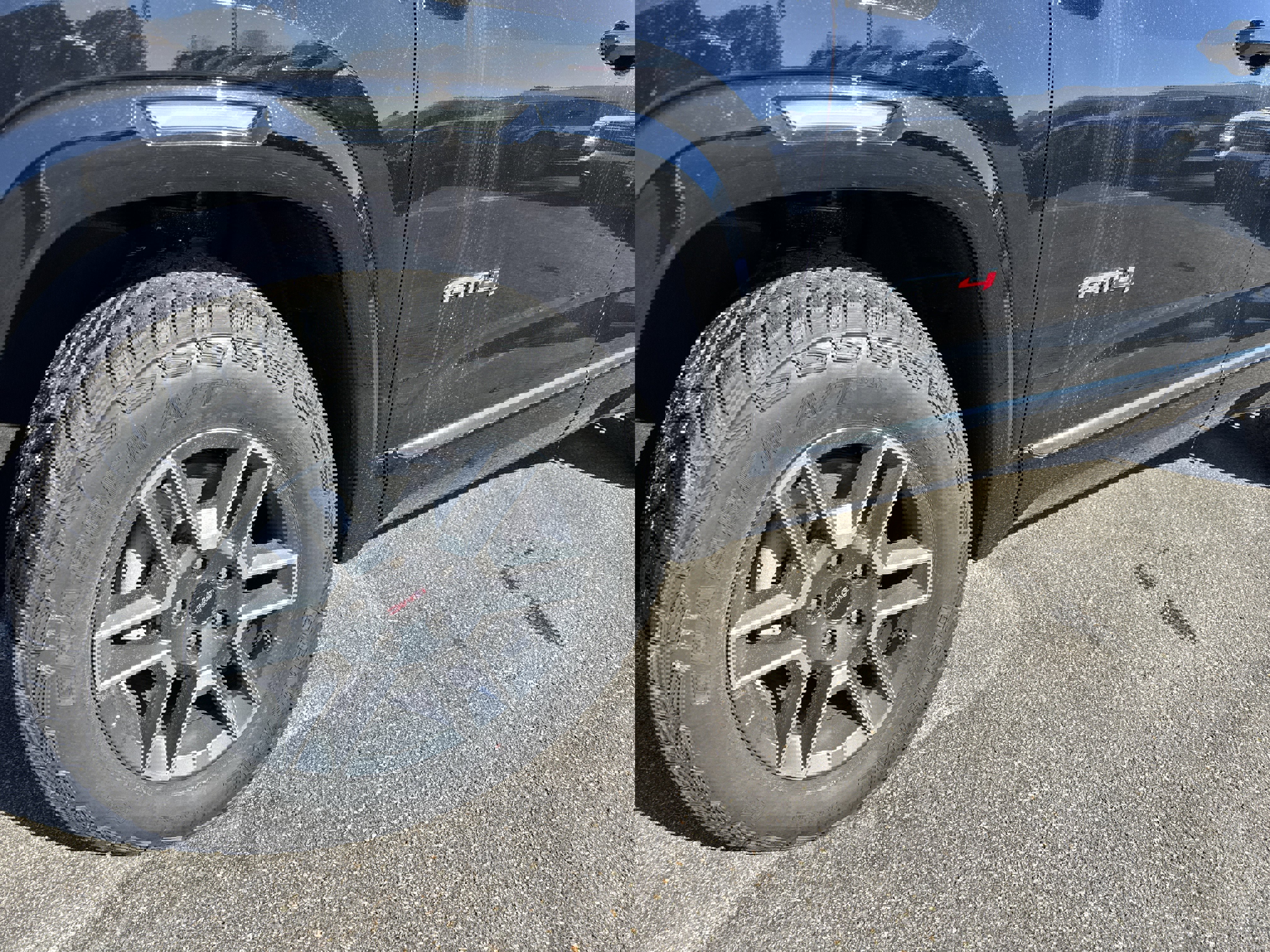 New 2026 GMC Terrain AT4 w/ Convenience Package III image 3