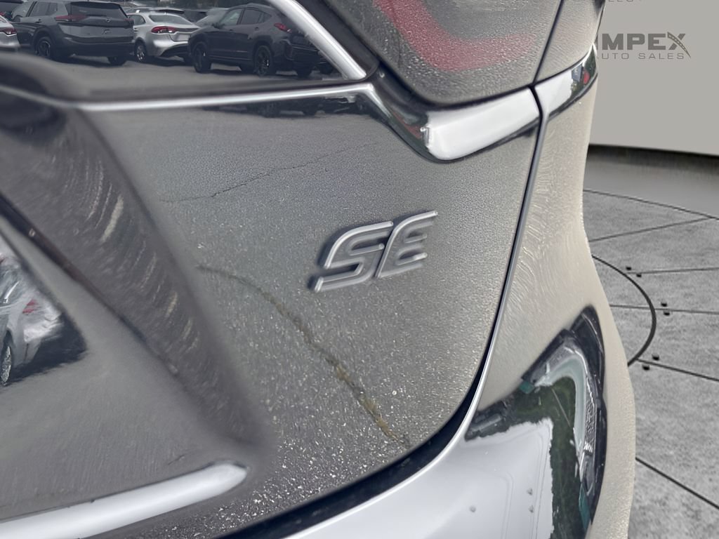Used 2020 Toyota Corolla SE FWD image 22