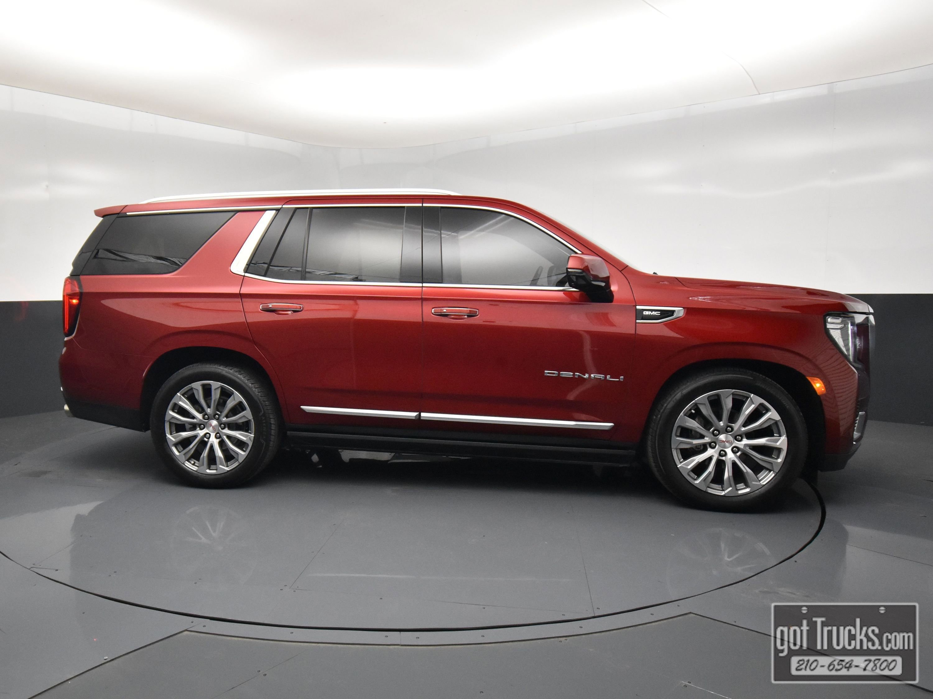 Used 2021 GMC Yukon Denali w/ Denali Ultimate Package image 54