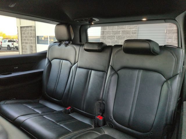 Used 2023 Jeep Wagoneer Series II AWD/4WD image 27