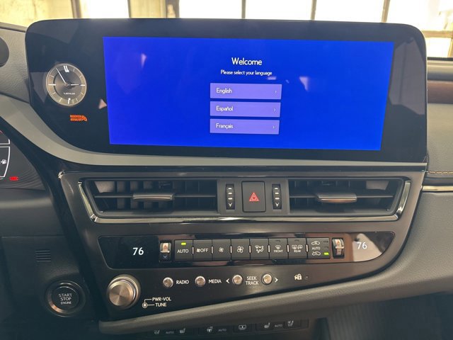 New 2025 Lexus ES 350 Ultra Luxury image 25