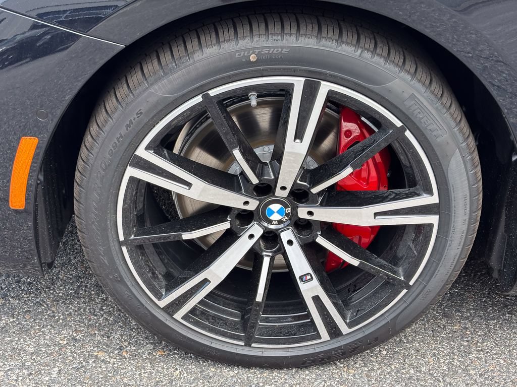New 2027 BMW 550e xDrive w/ Executive Package AWD/4WD image 8