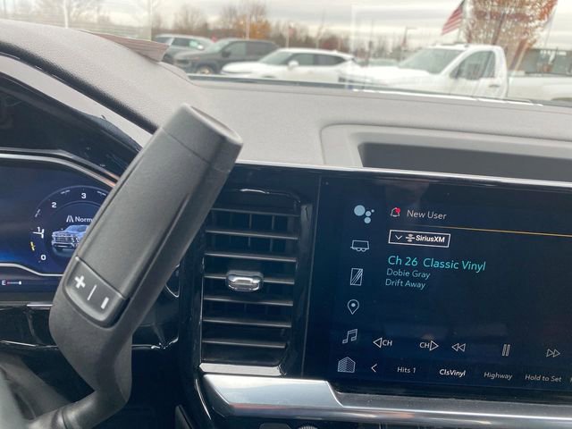 Used 2024 Chevrolet Silverado 3500 LT image 15