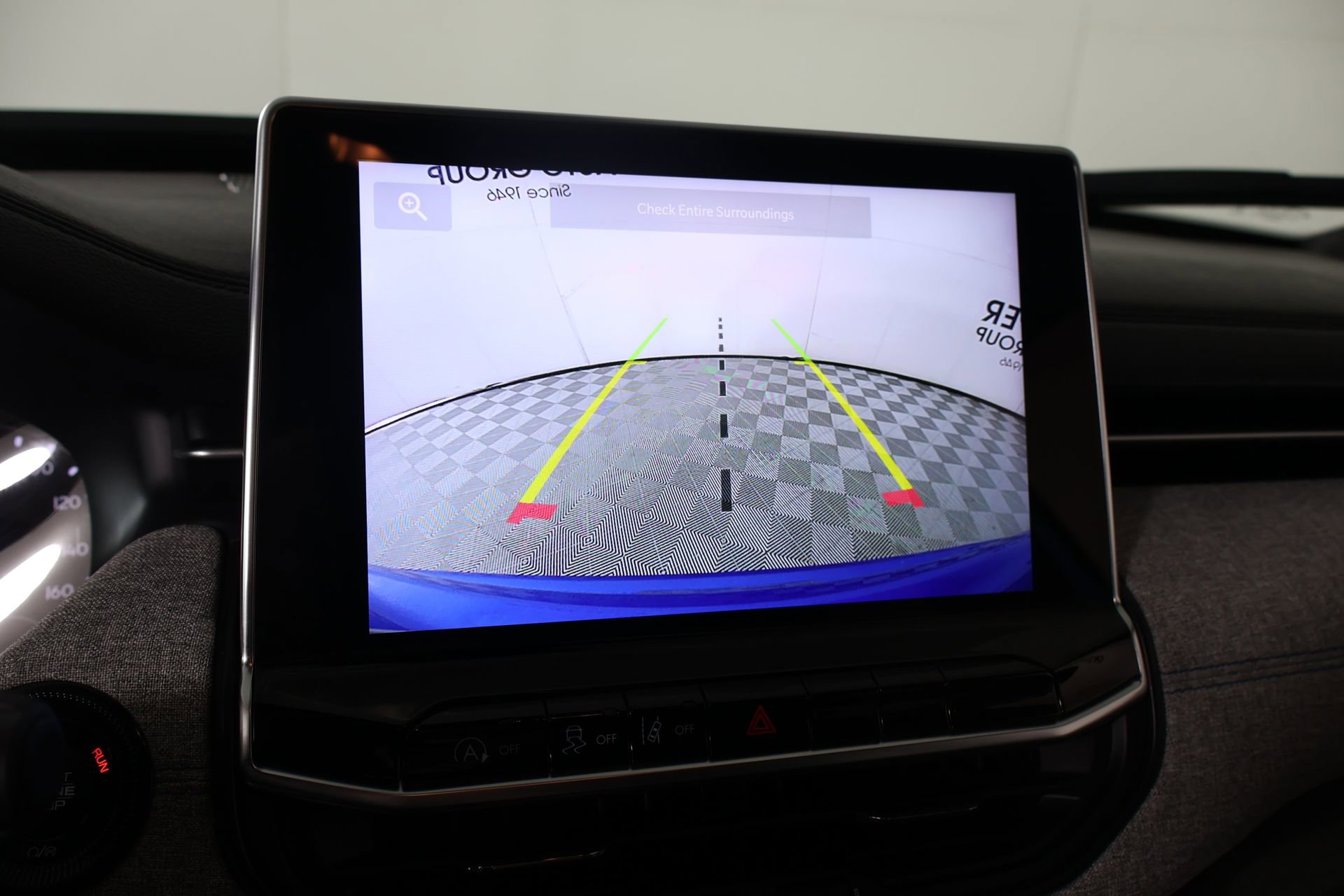 Used 2024 Jeep Compass Sport image 6