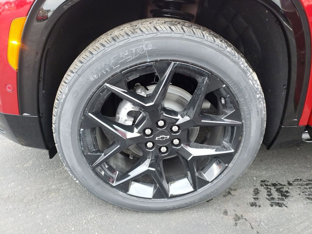 New 2026 Chevrolet Traverse RS w/ LPO, Floor Liner Package image 22