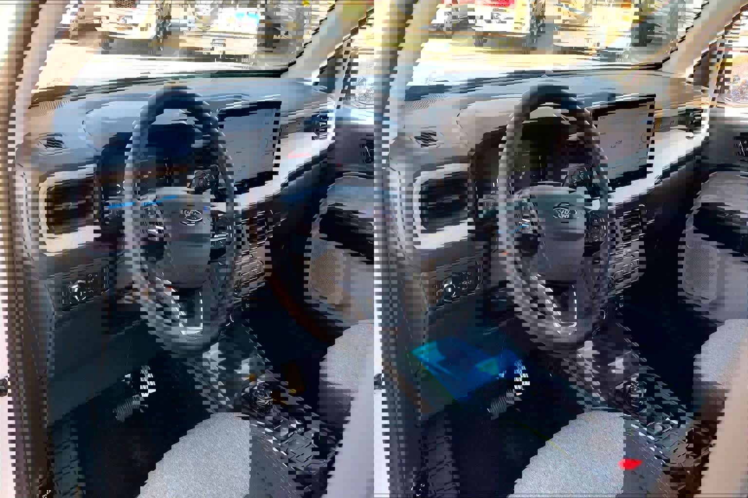 Used 2025 Ford Maverick XLT w/ Equipment Group 302A image 18