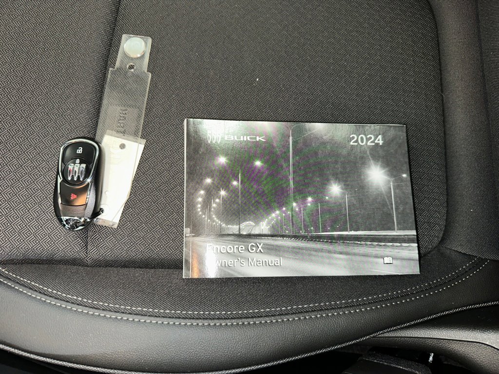 Certified 2024 Buick Encore GX Preferred image 14