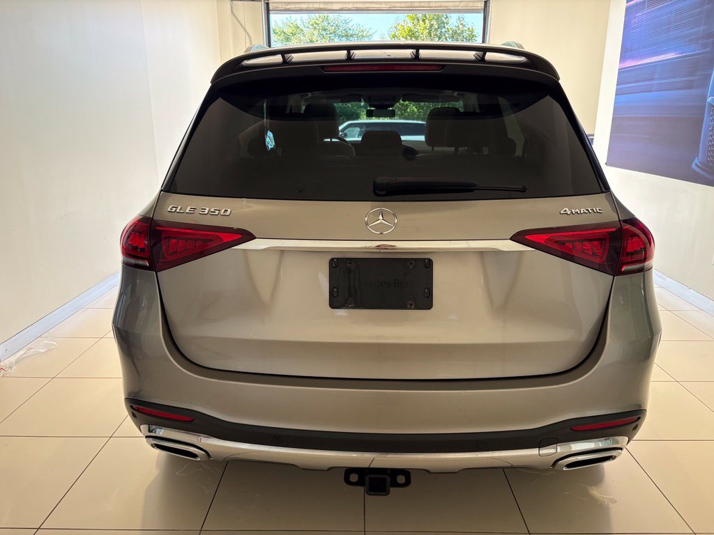 Used 2021 Mercedes-Benz GLE 350 4MATIC image 3