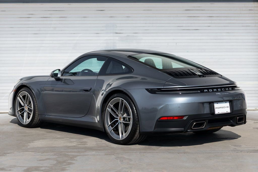 Certified 2025 Porsche 911 Carrera image 3