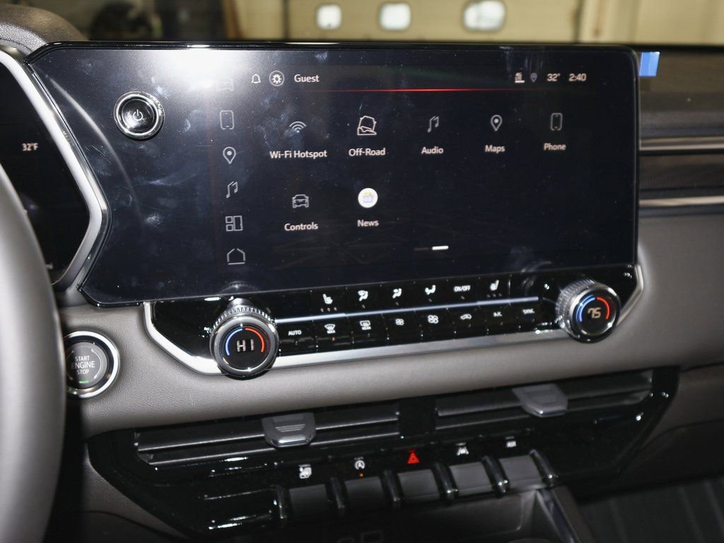 New 2026 GMC Canyon Elevation w/ Convenience Package image 12