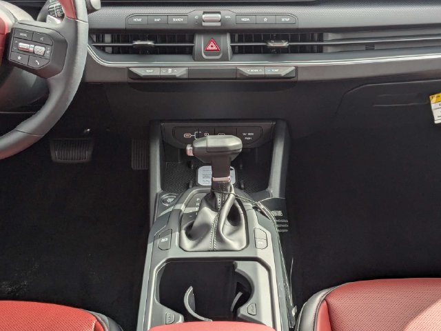 New 2026 Kia K4 GT-Line w/ GT-Line Premium Package FWD image 18
