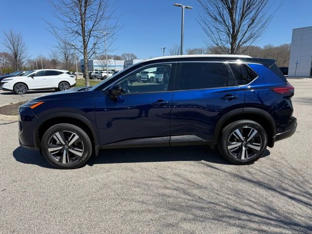 Certified 2024 Nissan Rogue SL w/ SL Premium Package image 8