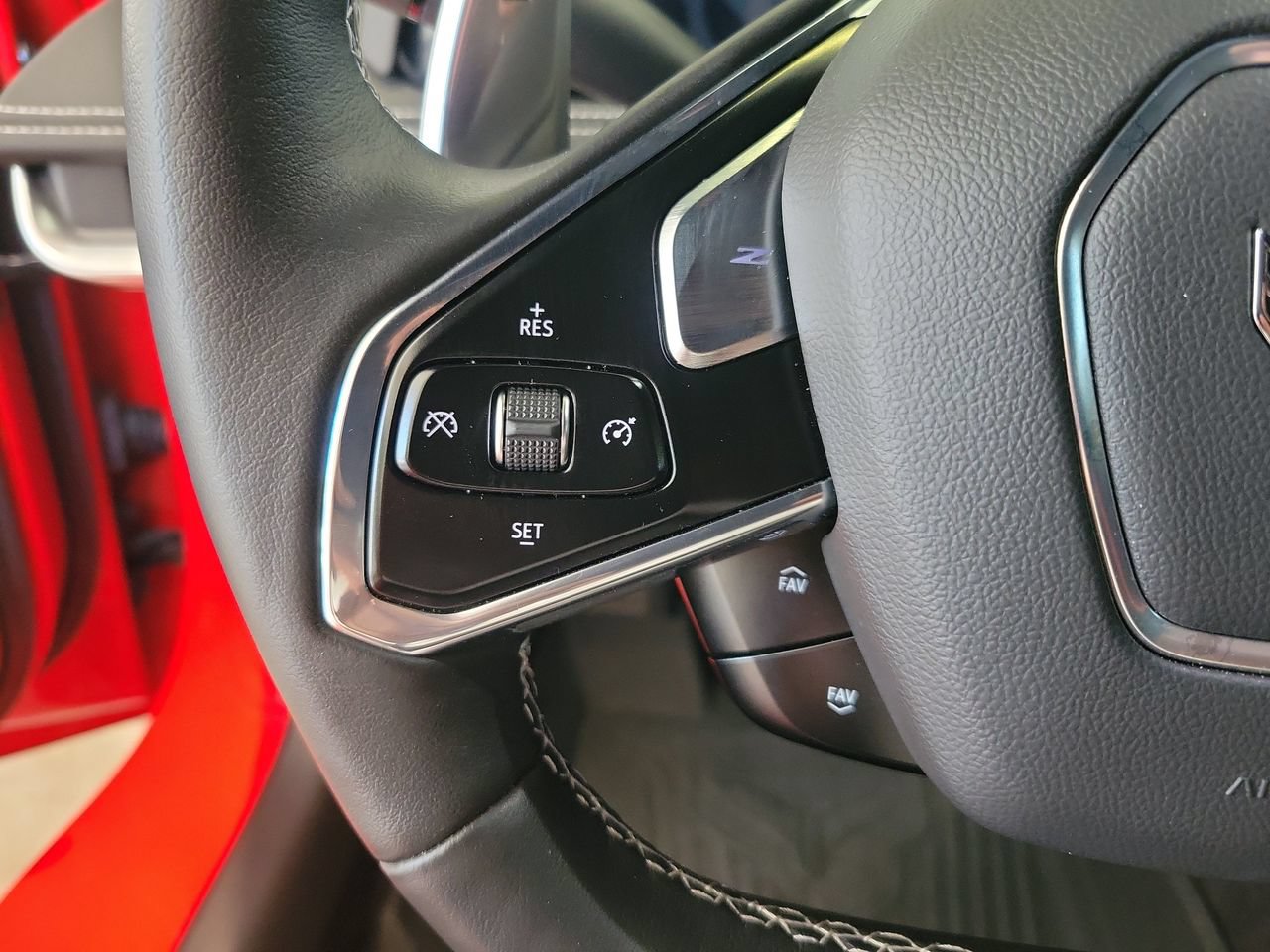 Used 2022 Chevrolet Corvette Stingray Preferred Cpe w/ Z51 Performance Package RWD image 14