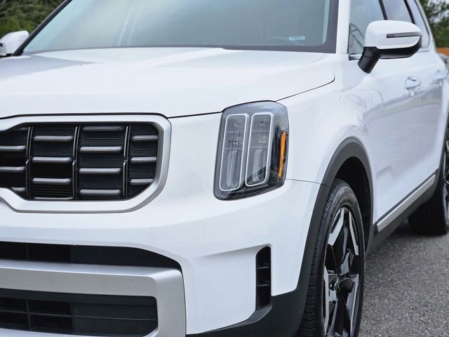 Used 2025 Kia Telluride S image 9