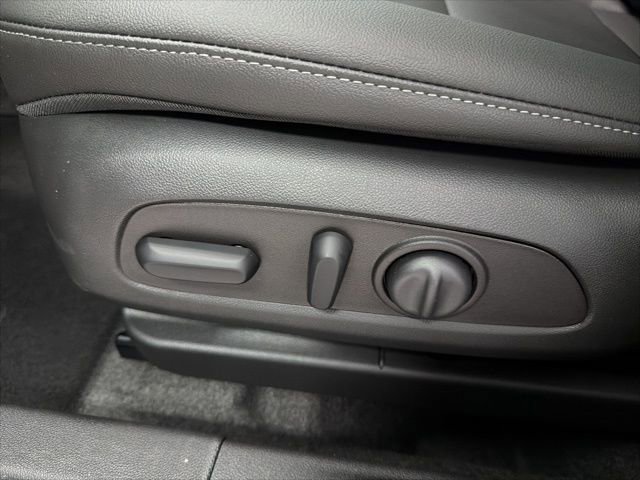 New 2026 Chevrolet Trax ACTIV w/ Driver Confidence Package image 13