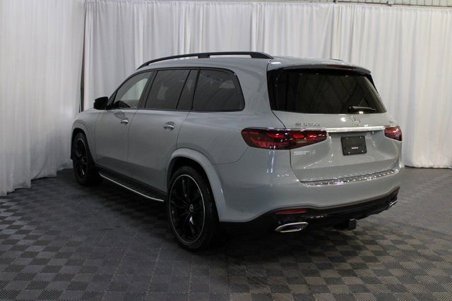 New 2026 Mercedes-Benz GLS 580 4MATIC image 4