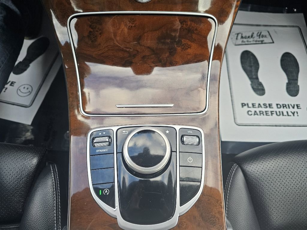 Used 2018 Mercedes-Benz C 300 4MATIC Sedan image 24