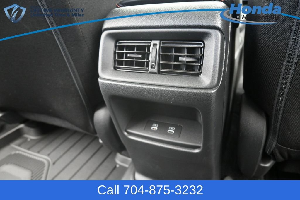 Used 2025 Honda CR-V Sport image 13