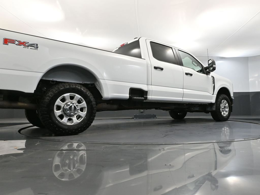 Used 2023 Ford F350 XLT w/ FX4 Off-Road Package image 50