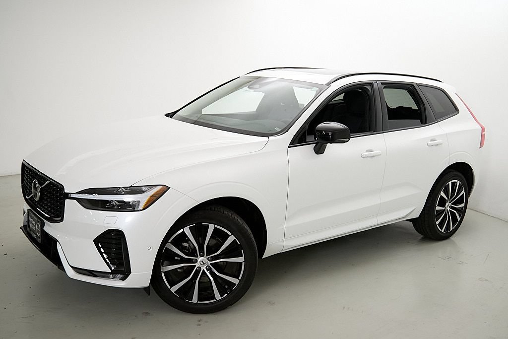 Certified 2024 Volvo XC60 B5 Plus w/ Protection Package Premier AWD/4WD image 3