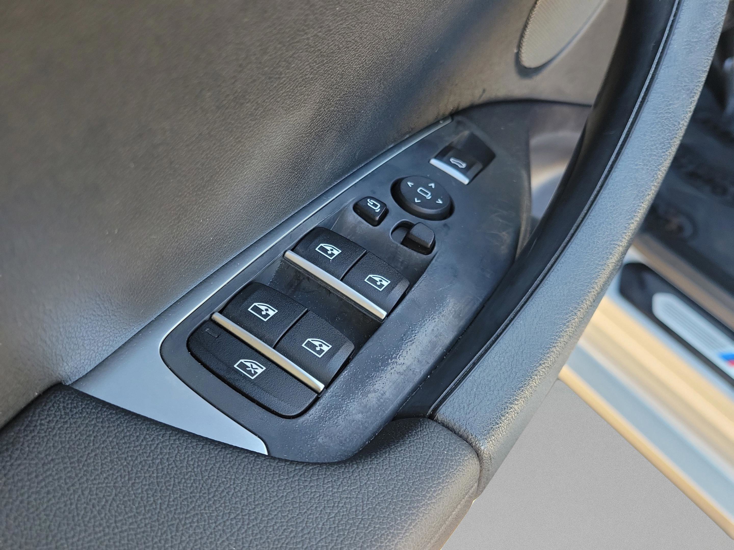 Used 2019 BMW X3 M40i w/ Premium Package image 33