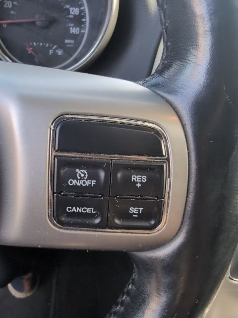 Used 2011 Jeep Grand Cherokee Limited w/ Trailer Tow Group AWD/4WD image 14