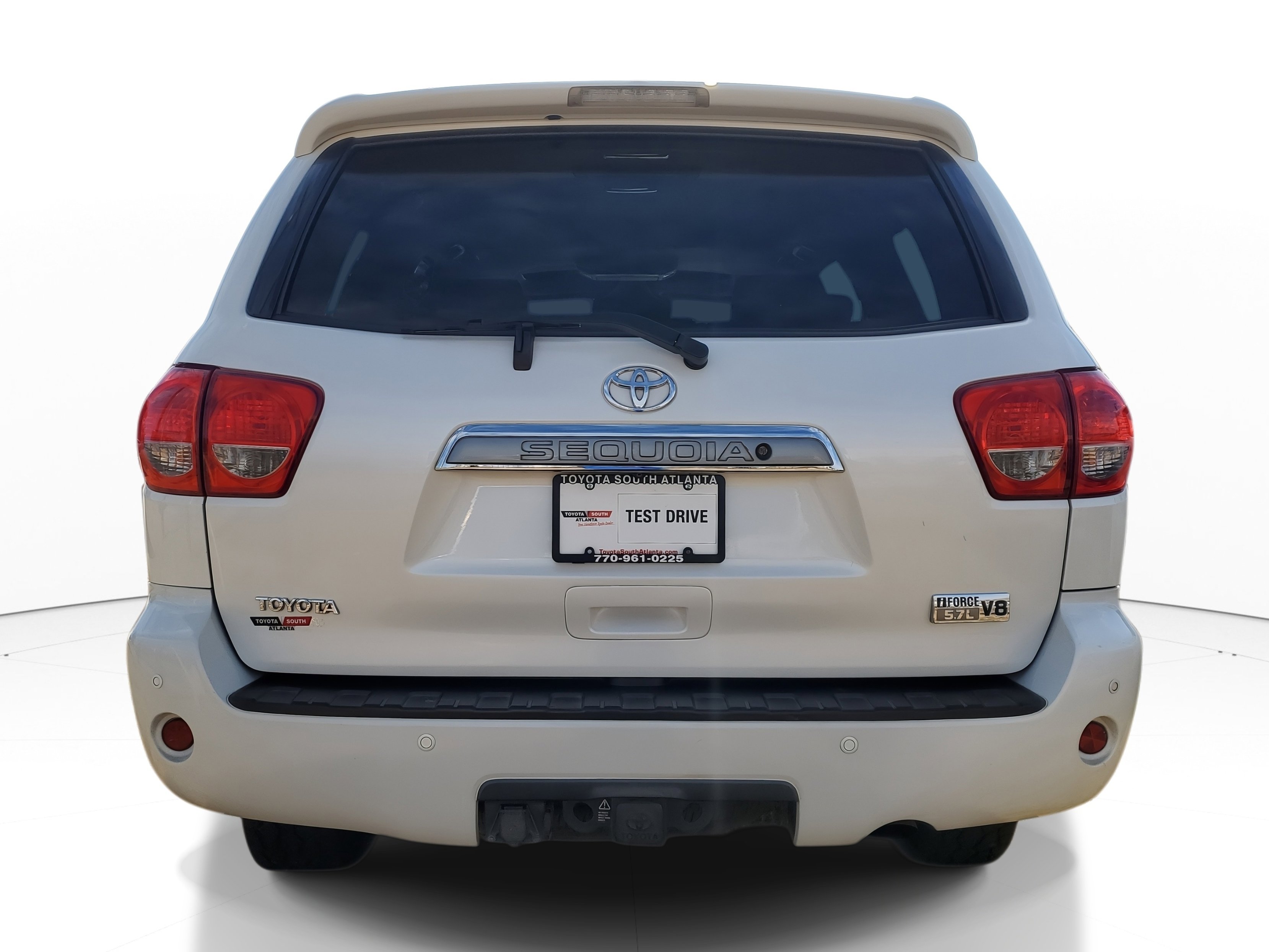 Used 2010 Toyota Sequoia Platinum image 5