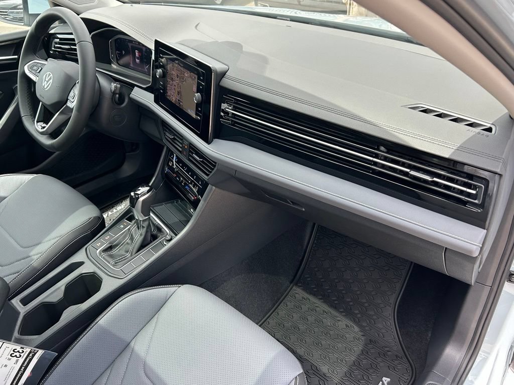 New 2027 Volkswagen Jetta SEL FWD image 35