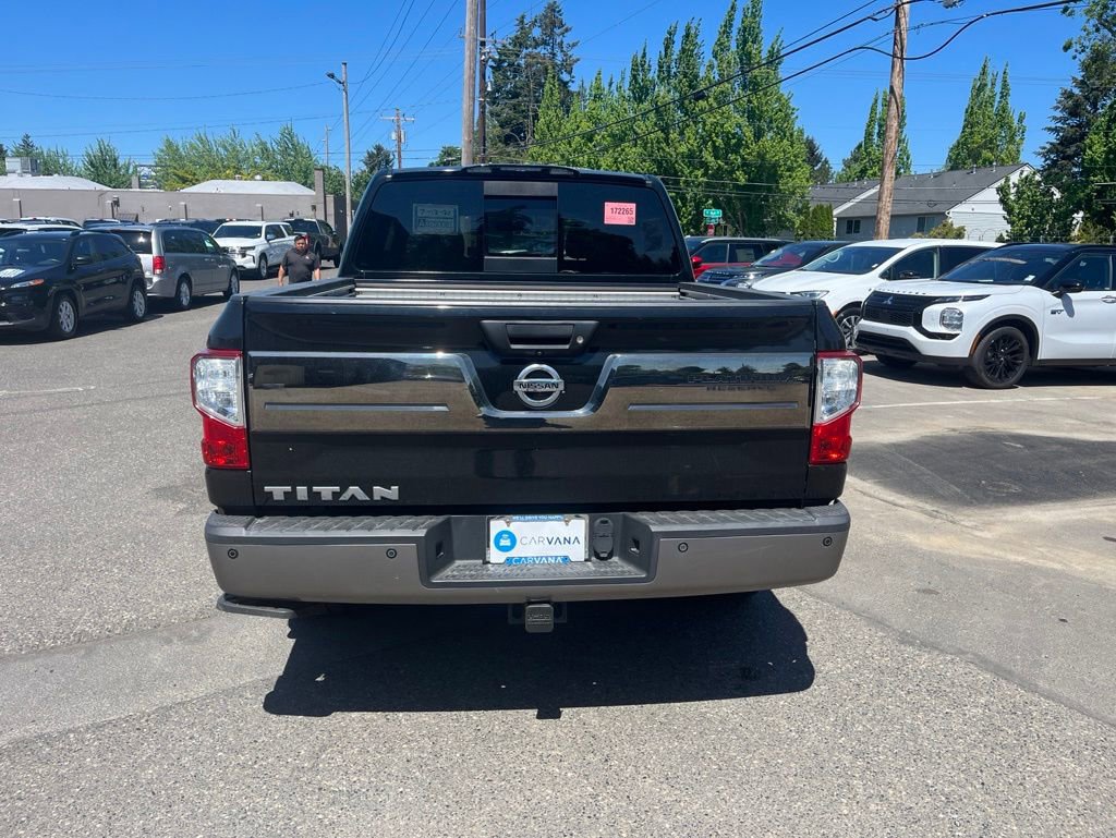 Used 2017 Nissan Titan Platinum Reserve RWD image 6