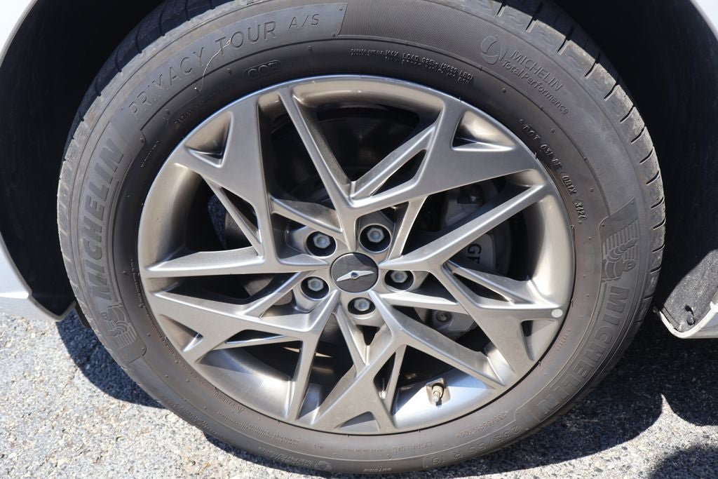 Used 2025 Genesis GV70 2.5T AWD/4WD image 9