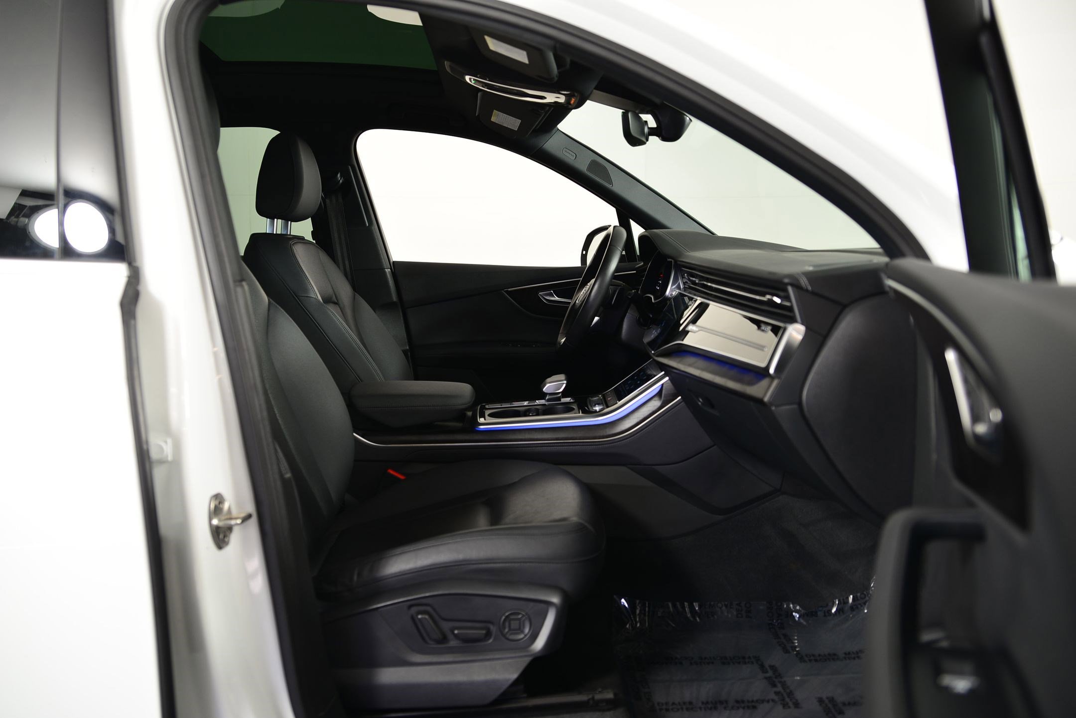 Used 2023 Audi Q7 2.0T Premium Plus w/ Premium Plus Package image 19