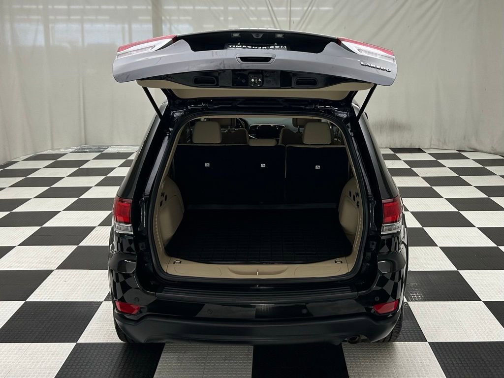 Certified 2022 Jeep Grand Cherokee Laredo E image 9