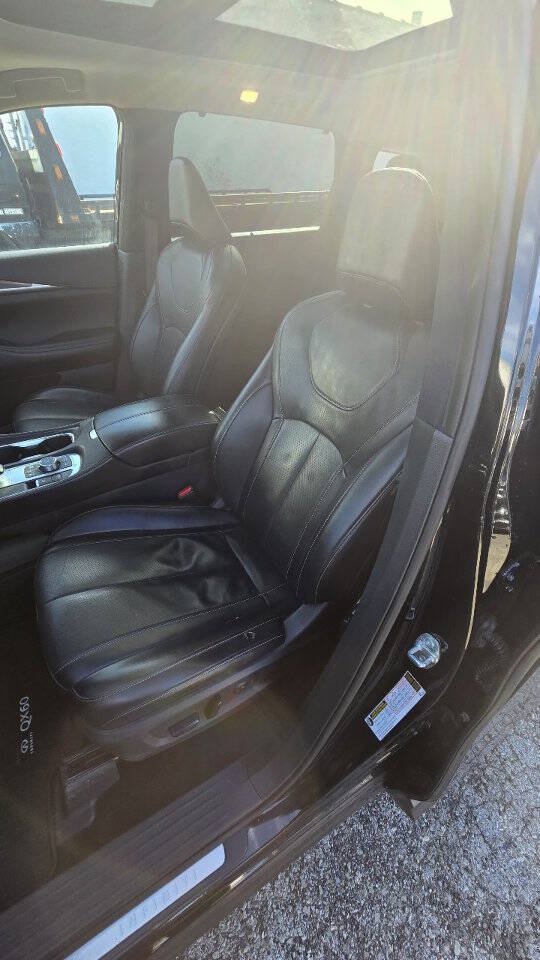 Used 2023 INFINITI QX60 Luxe w/ Performance Audio Package AWD/4WD image 7