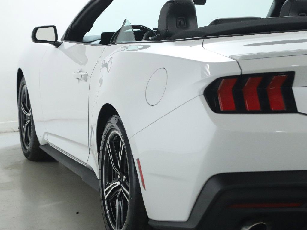 Used 2024 Ford Mustang Premium RWD image 29