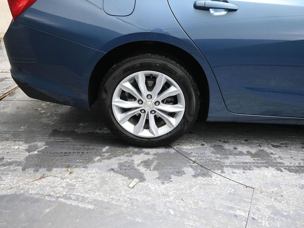 Used 2025 Chevrolet Malibu LT image 18