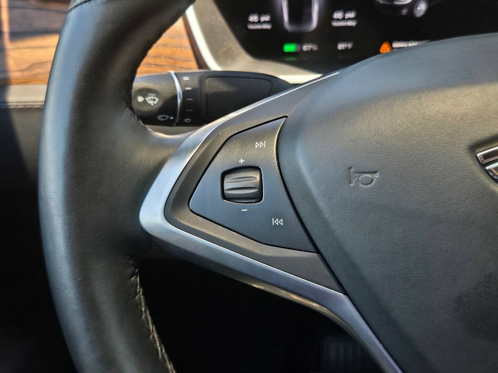 Used 2018 Tesla Model X 75D AWD/4WD image 26