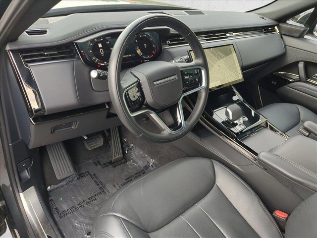 Used 2025 Land Rover Range Rover Sport SE AWD/4WD image 10