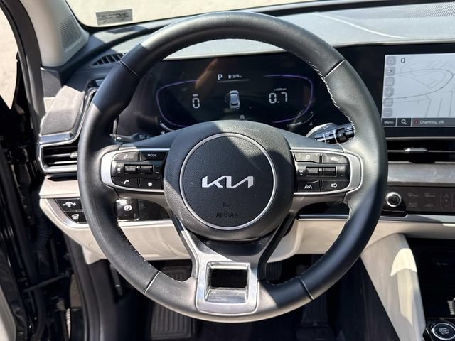 Used 2025 Kia Sportage EX w/ Premium Package FWD image 19