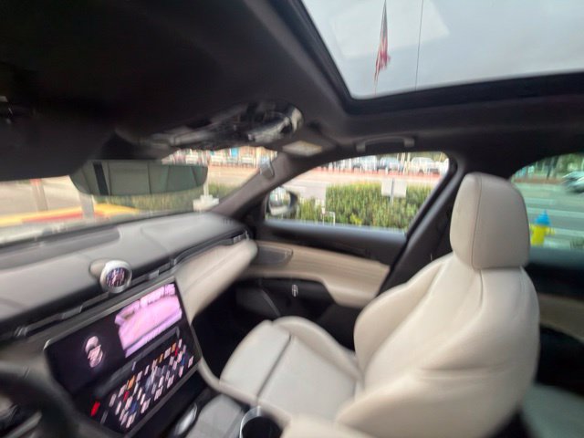 Used 2023 Maserati Grecale Modena AWD/4WD image 14