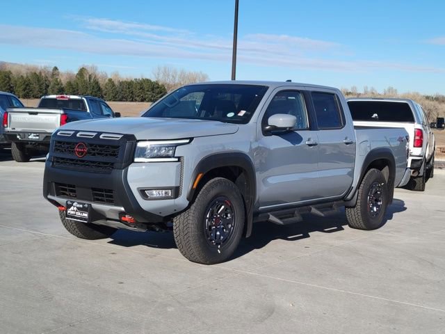 New 2026 Nissan Frontier PRO-4X w/ Pro-4x Convenience Package